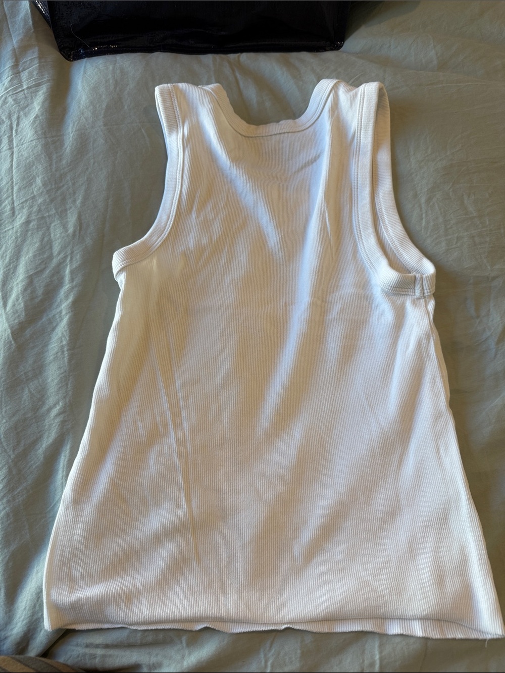 Hollister White Ribbed Polo Crop + 3 White Layering Tops - Picture 12 of 12